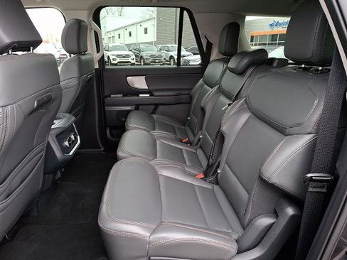 Certified 2025 Ford Expedition Max Active image 10