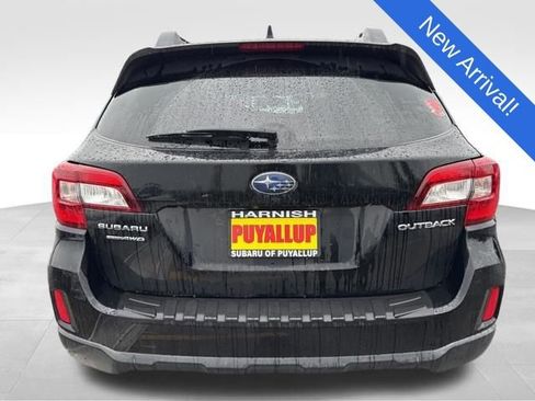 Used 2016 Subaru Outback 2.5i Premium image 6