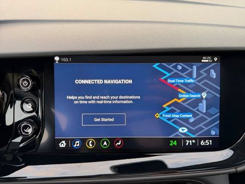 Used 2023 Buick Envision Avenir AWD/4WD image 28