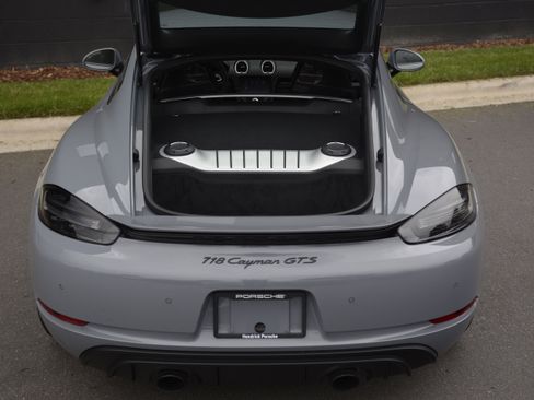 Certified 2025 Porsche 718 Cayman GTS RWD image 30