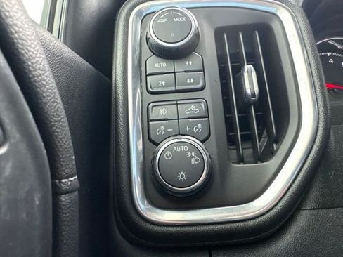 Used 2021 Chevrolet Silverado 1500 LT Trail Boss AWD/4WD image 24