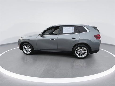 Used 2025 BMW X3 xDrive30i w/ Premium Package image 6