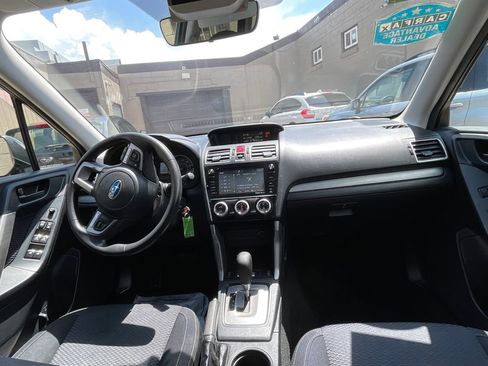 Used 2018 Subaru Forester 2.5i Premium w/ All-Weather Package AWD/4WD image 17
