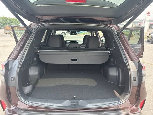 New 2026 Subaru Forester Premium AWD/4WD image 11