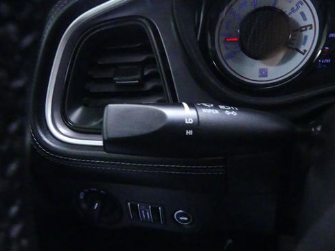 Used 2021 Dodge Challenger R/T Scat Pack image 19