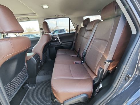 Used 2024 Toyota 4Runner Limited image 25