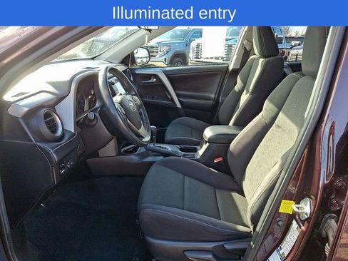 Used 2018 Toyota RAV4 XLE image 16