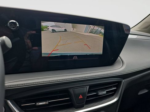 Used 2025 Buick Encore GX Preferred FWD image 28