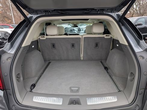 Used 2021 Cadillac XT5 Premium Luxury image 16