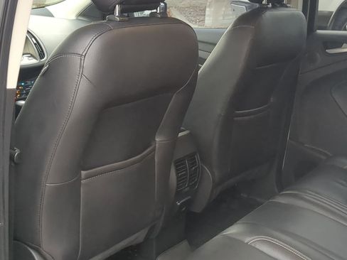 Used 2018 Ford Escape Titanium image 22