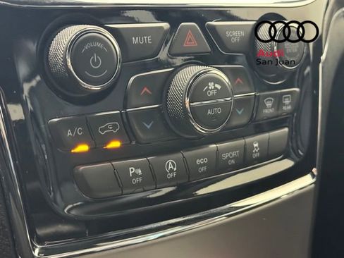 Used 2022 Jeep Grand Cherokee Limited w/ Tech Group image 4