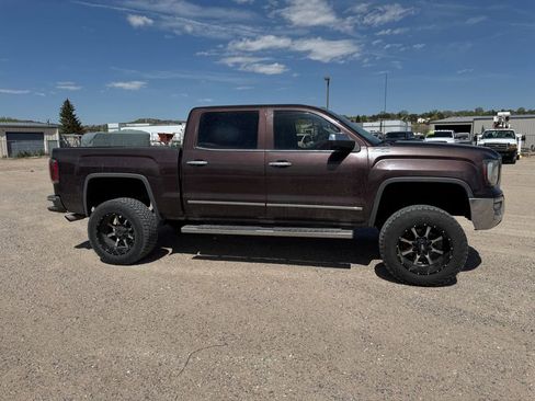 Used 2016 GMC Sierra 1500 SLT w/ SLT Premium Package AWD/4WD image 4
