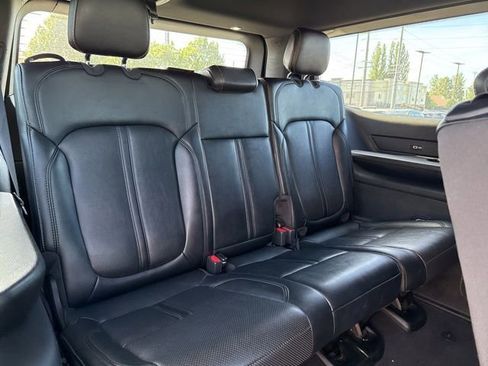 Used 2024 Jeep Wagoneer Series II w/ Flexible Seating Group AWD/4WD image 13