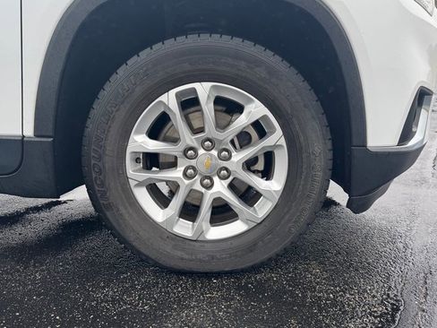 Used 2019 Chevrolet Traverse LT image 32