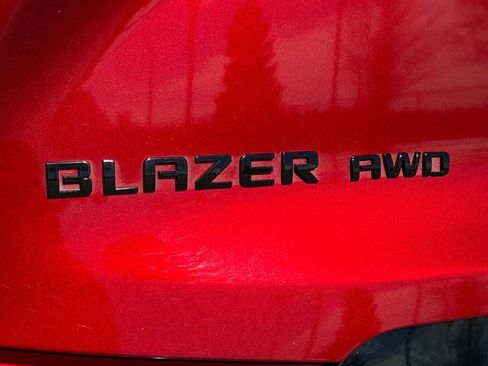 Used 2023 Chevrolet Blazer RS w/ Driver Confidence II Package image 25