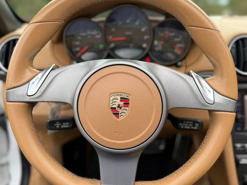 Used 2010 Porsche Boxster RWD image 32