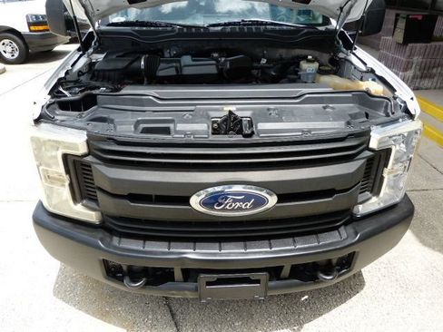 Used 2018 Ford F250 XL RWD image 9
