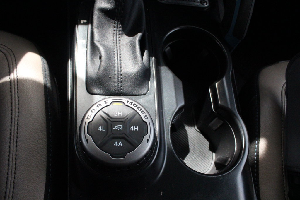 Used 2024 Ford Bronco Wildtrak AWD/4WD image 41