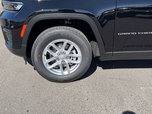 New 2026 Jeep Grand Cherokee Laredo X AWD/4WD image 22