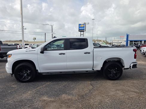 New 2026 Chevrolet Silverado 1500 Custom RWD image 2