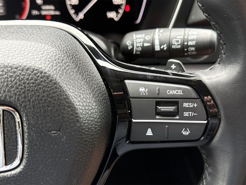 Used 2023 Honda Pilot Touring image 24