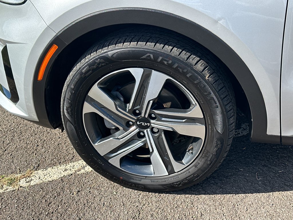 Used 2023 Kia Sorento SX Prestige AWD/4WD image 12