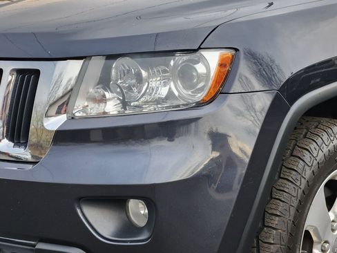 Used 2013 Jeep Grand Cherokee Limited image 10