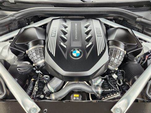 Used 2022 BMW X5 M50i w/ Executive Package AWD/4WD image 28
