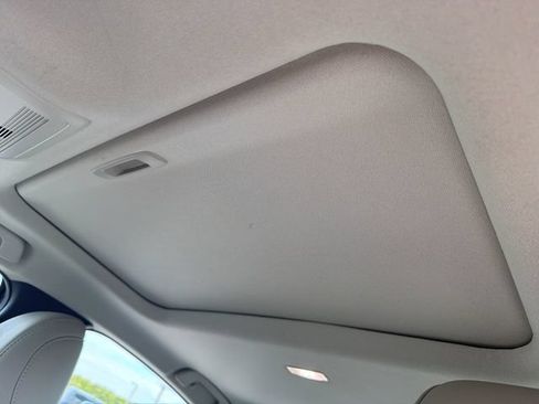 Used 2025 MAZDA MAZDA3 s FWD image 47