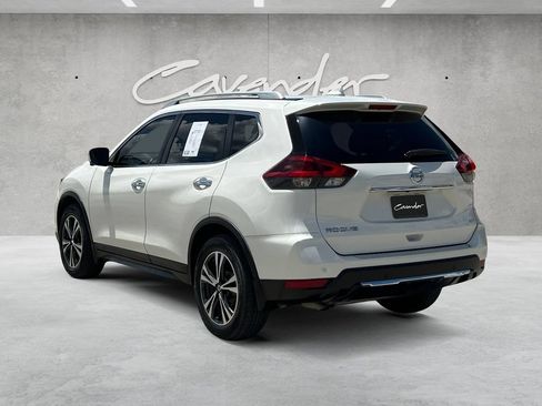 Used 2020 Nissan Rogue SV w/ Premium Package FWD image 14