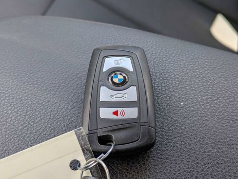 Used 2018 BMW 320i xDrive Sedan AWD/4WD image 43