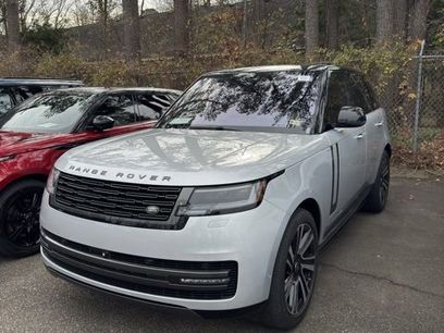 Used 2023 Land Rover Range Rover SE