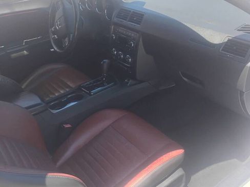 Used 2013 Dodge Challenger SXT Plus RWD image 3