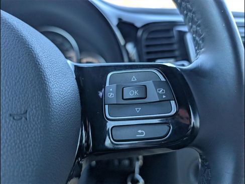 Used 2017 Volkswagen Beetle 1.8T S image 14