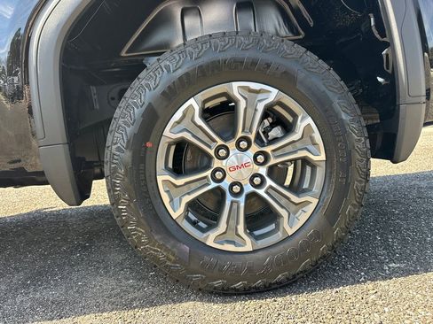 New 2026 GMC Sierra 1500 SLE AWD/4WD image 20