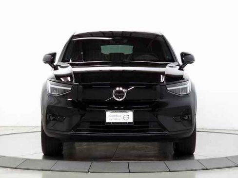 Certified 2023 Volvo C40 P8 Recharge Ultimate image 2