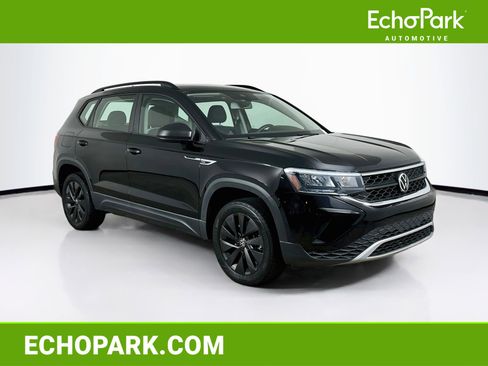 Used 2022 Volkswagen Taos S w/ IQ Drive S Package FWD image 1