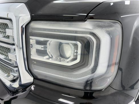 Used 2016 GMC Sierra 1500 SLT w/ Texas SLT Premium Package image 6