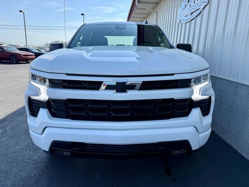 Used 2024 Chevrolet Silverado 1500 RST AWD/4WD image 7