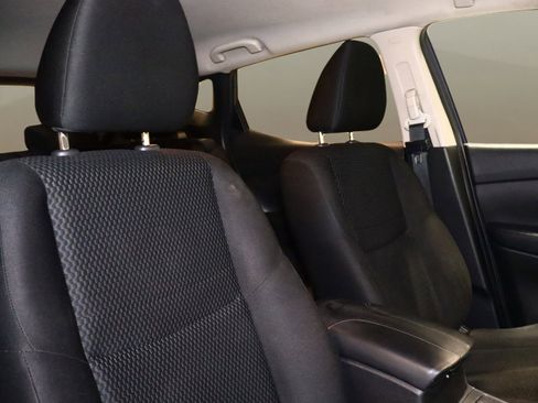 Used 2020 Nissan Rogue Sport S w/ Appearance Package image 19