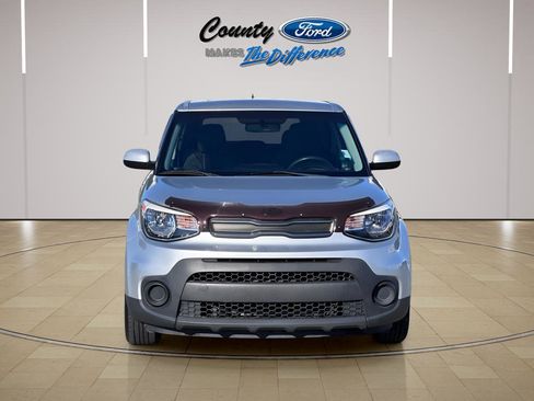 Used 2019 Kia Soul image 12