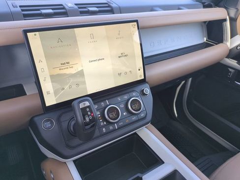 New 2026 Land Rover Defender 110 S image 11