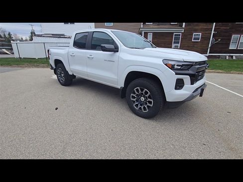 New 2025 Chevrolet Colorado Z71 AWD/4WD image 2