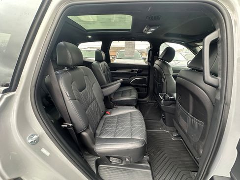 Used 2024 Kia Telluride SX Prestige X-Pro image 16