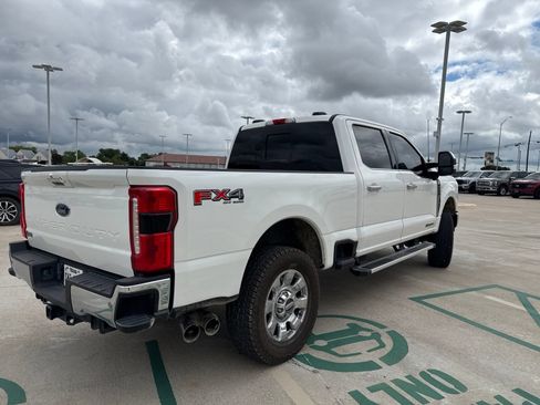 Used 2023 Ford F250 Lariat w/ Tow Technology Package AWD/4WD image 3