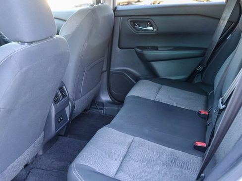 Used 2025 Nissan Rogue SV image 14