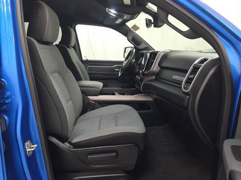 Used 2022 RAM 1500 Big Horn AWD/4WD image 10