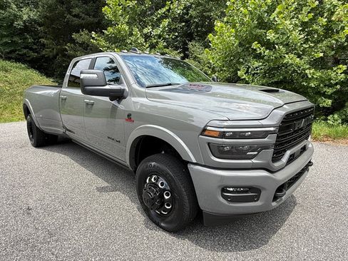 New 2026 RAM 3500 Limited AWD/4WD image 5