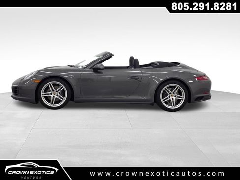 Used 2017 Porsche 911 Carrera 4 AWD/4WD image 4