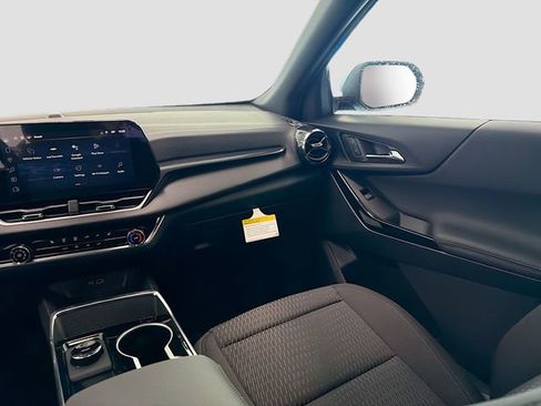 New 2026 Chevrolet Equinox LT w/ Safety and Technology Package image 22